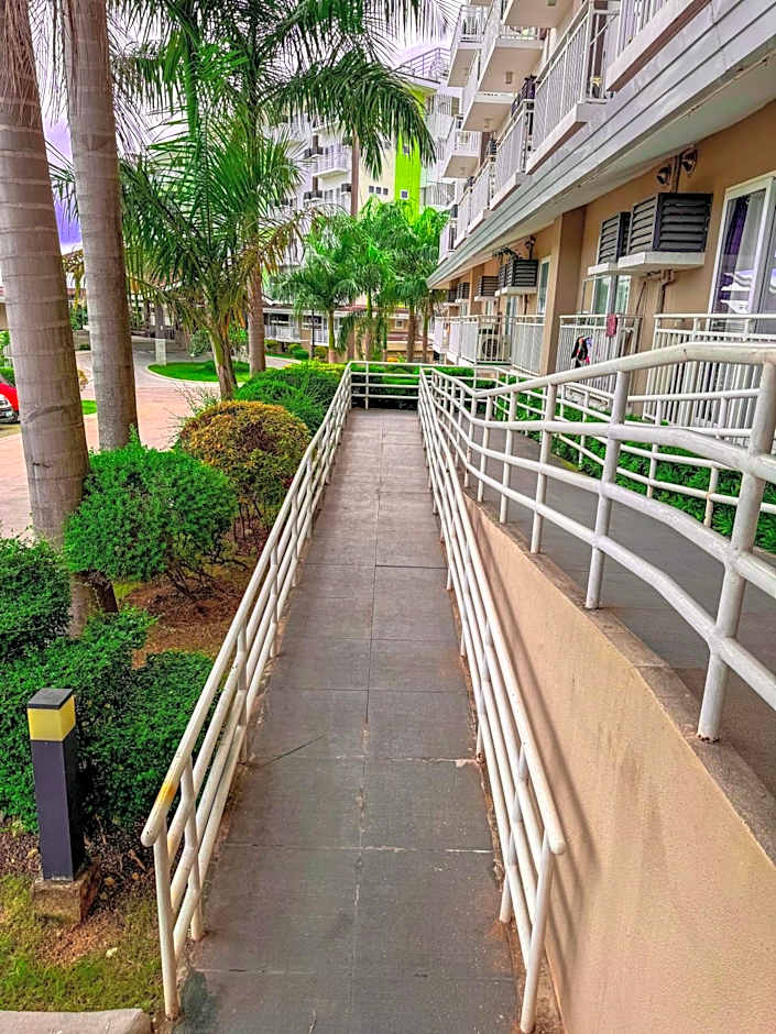 ANIA CONDO STAY