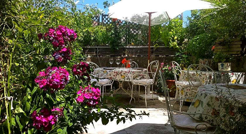 Les Asphodeles Amelie