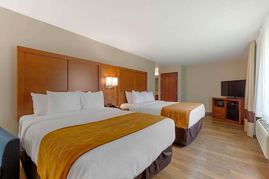Comfort Inn & Suites
