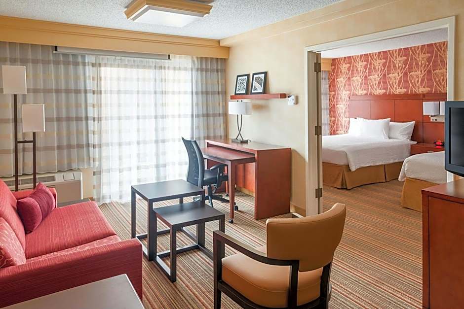 Courtyard by Marriott Des Moines West/Clive