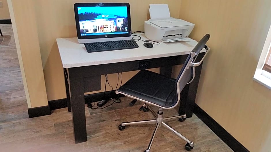 Holiday Inn Express Hotel & Suites Cherokee-Casino By IHG