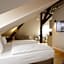 Amelie No 1 Hotel & Appartements