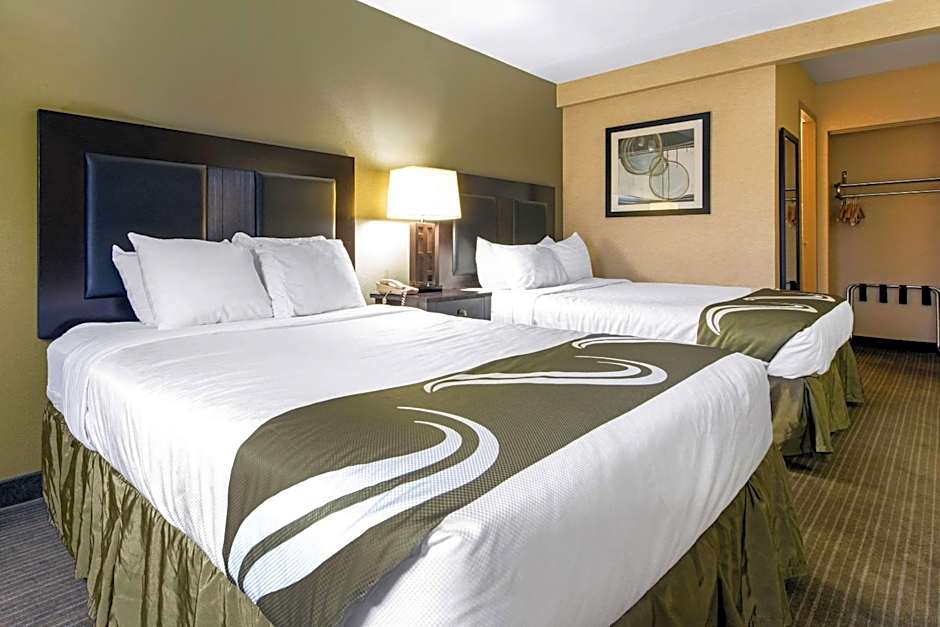 Quality Inn & Suites Charleston - Civic Center