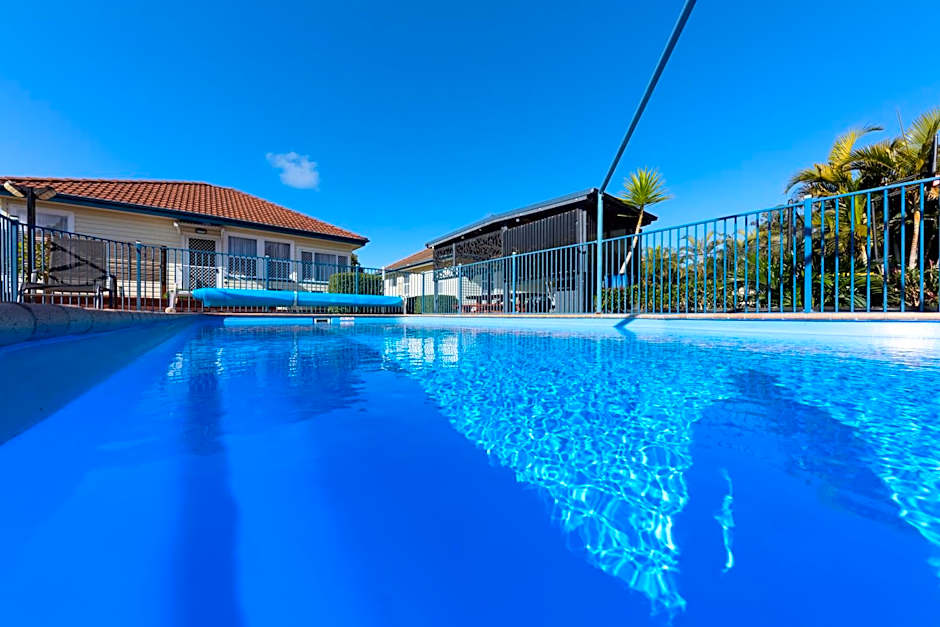 Forster Holiday Village