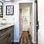Be Our Guest! 1 Bedroom Condo Near Disney Parks!