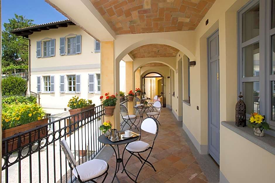 Albergo Castiglione Langhe