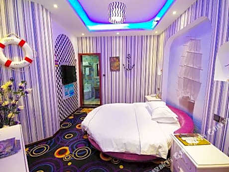 Shehong Yujin Xiangyun Smart Theme Hotel