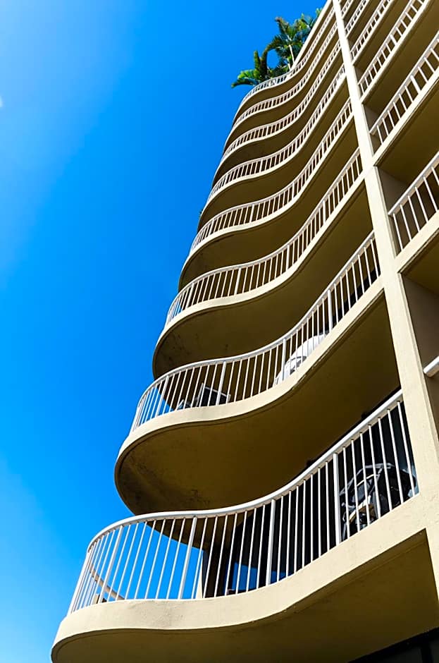 Hillcrest Apartment Hotel (formerly Central Hillcrest Apartments)