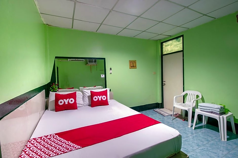 OYO 1095 Toto Beach Hua Hin