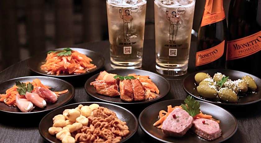 ALFIT HOTEL & BAR AKASAKA