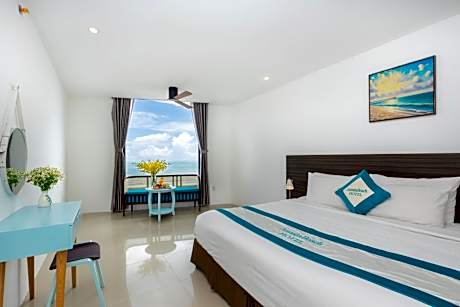 Deluxe Double Room with Sea View