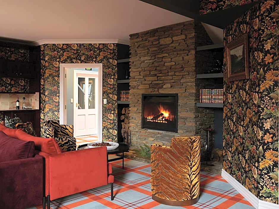 The Dairy Hotel Queenstown, A Naumi Chapter