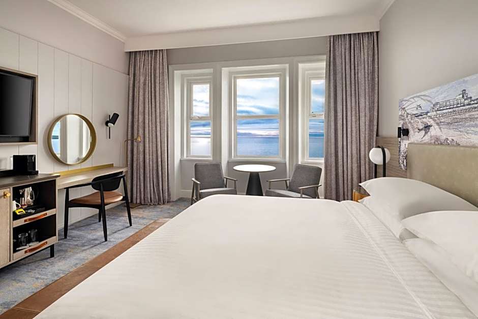 Bournemouth Highcliff Marriott Hotel