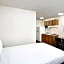 WoodSpring Suites Tyler Rose Garden