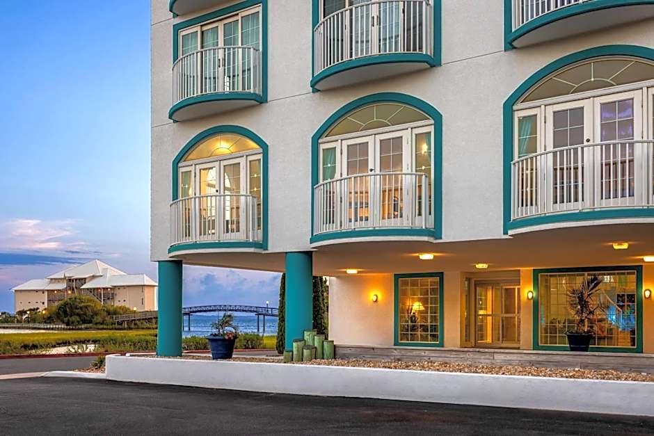 Coconut Malorie Resort Hotel, Ascend Hotel Collection