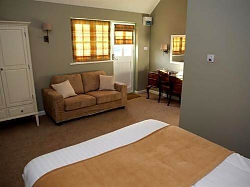 The Bull Inn Lodges