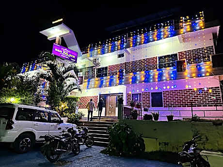 Hotel SSR Palace Mount Abu