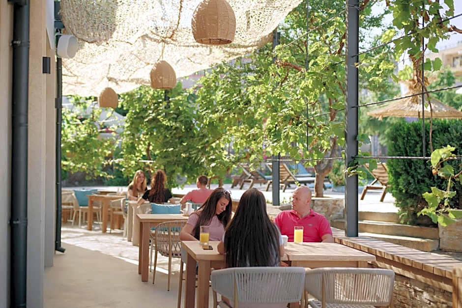 Admiral Hotel - Ultra All Inclusive & Private Beach