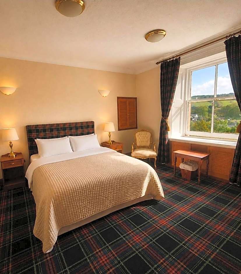 Loch Ness Lodge Hotel