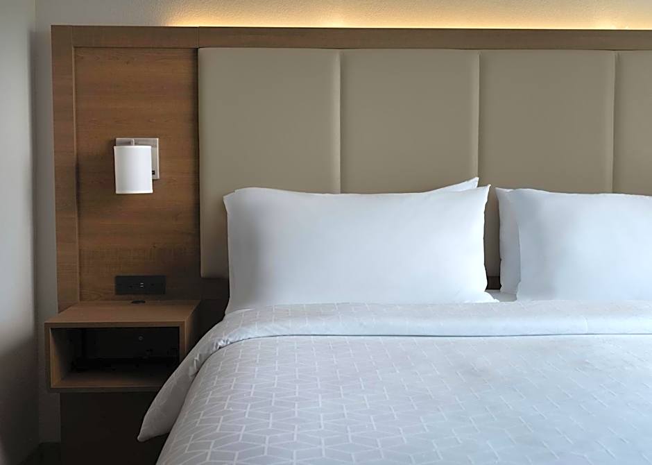 Holiday Inn Express Hotel & Suites Olive Branch By IHG