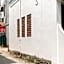 RedDoorz Syariah near Mall Of Serang