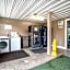 Great Lakes Inn & Suites