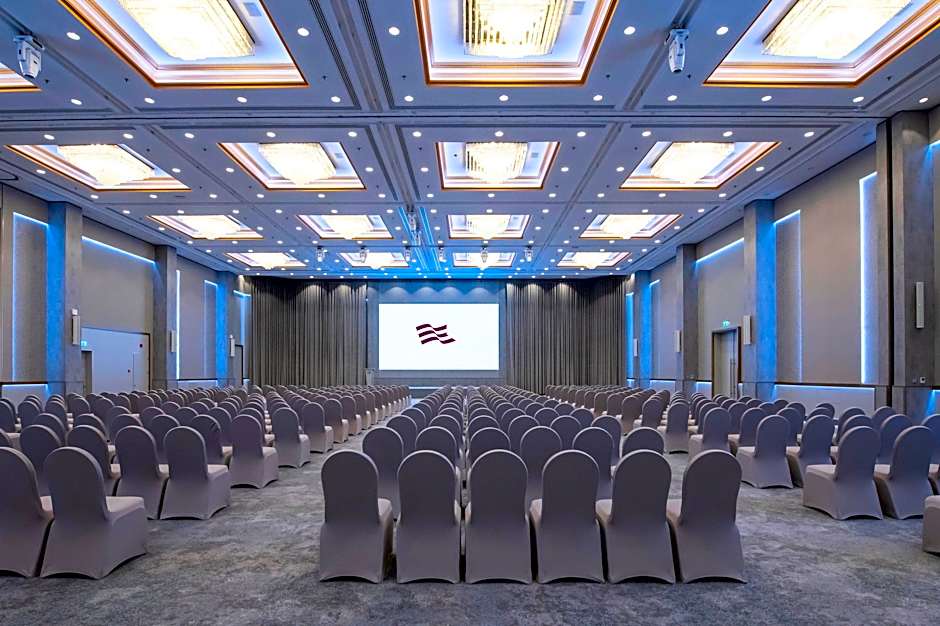Crowne Plaza Bahrain By IHG