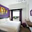 Fame Hotel Gading Serpong