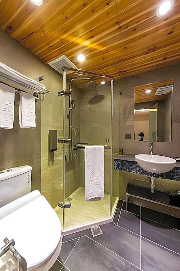 Beauty Hotels Taipei - Hotel Bfun
