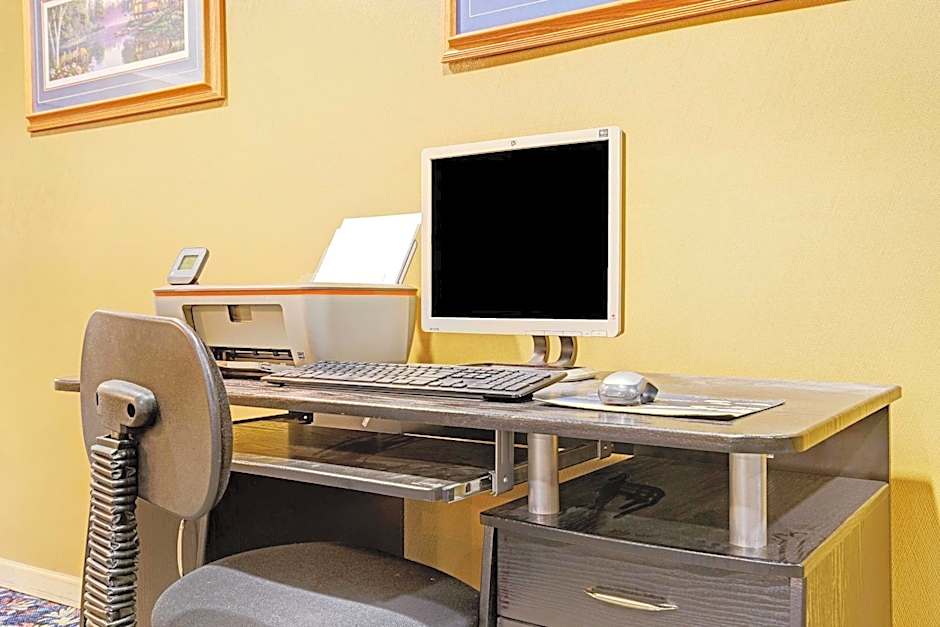 Baymont by Wyndham Wahpeton