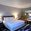 Edgewater Inn and Suites, Ascend Hotel Collection