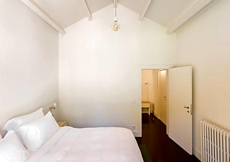 Deluxe Double Room with Garden View