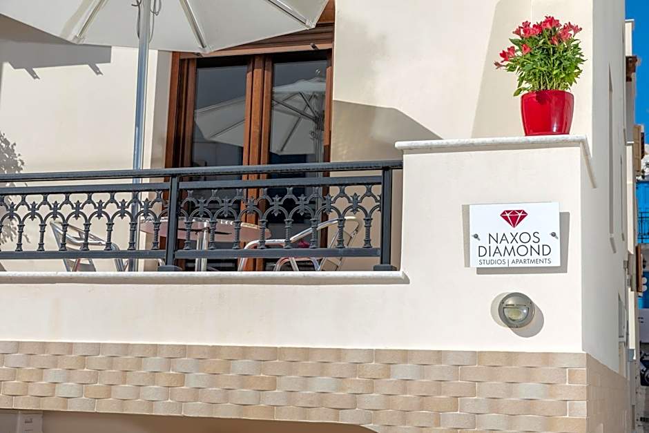 NAXOS DIAMOND Studios Apartments