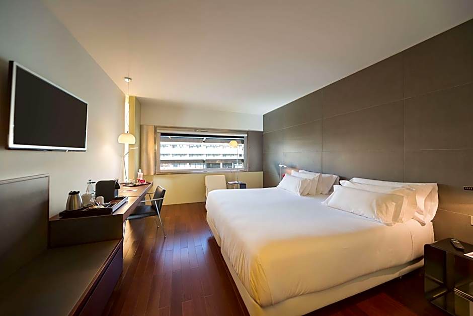 NH Collection Barcelona Constanza