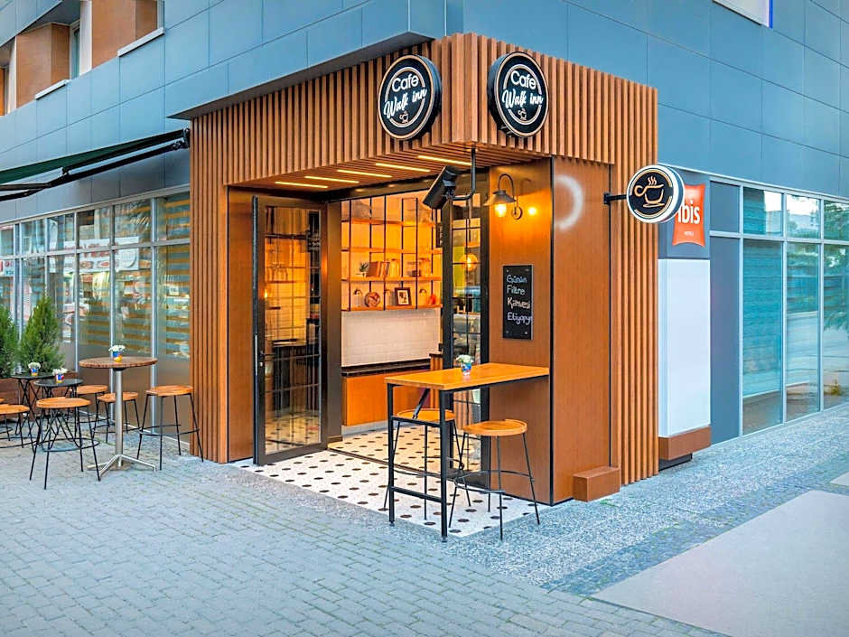 Ibis Izmir Alsancak