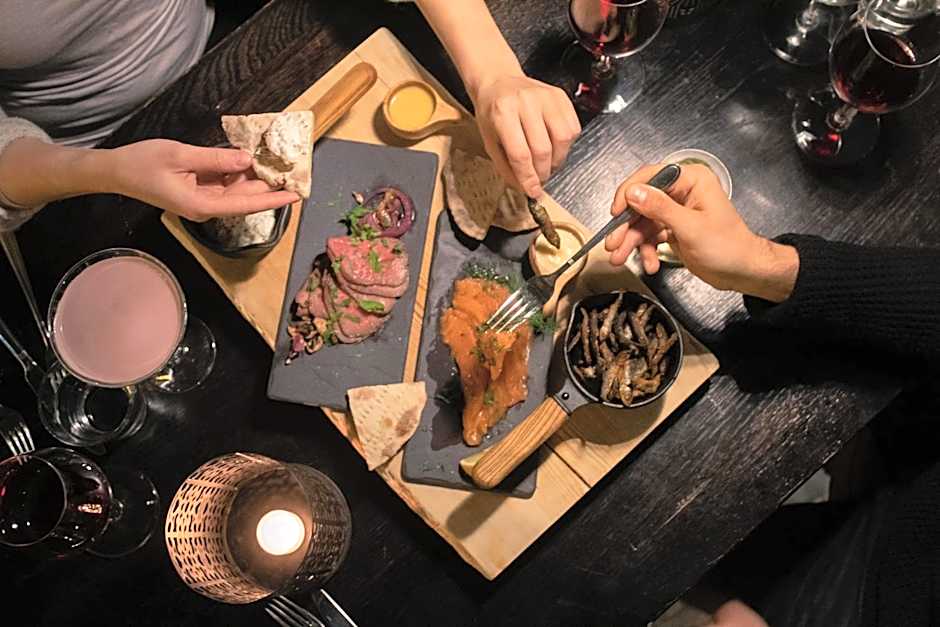 Santa's Hotel Santa Claus