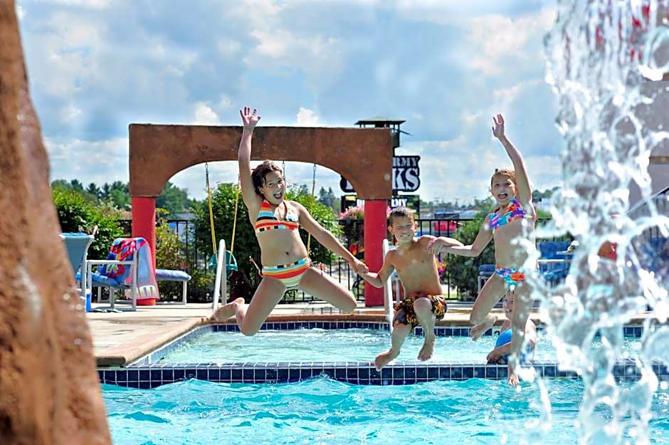 Atlantis Family Waterpark Hotel, an Ascend Collection Hotel