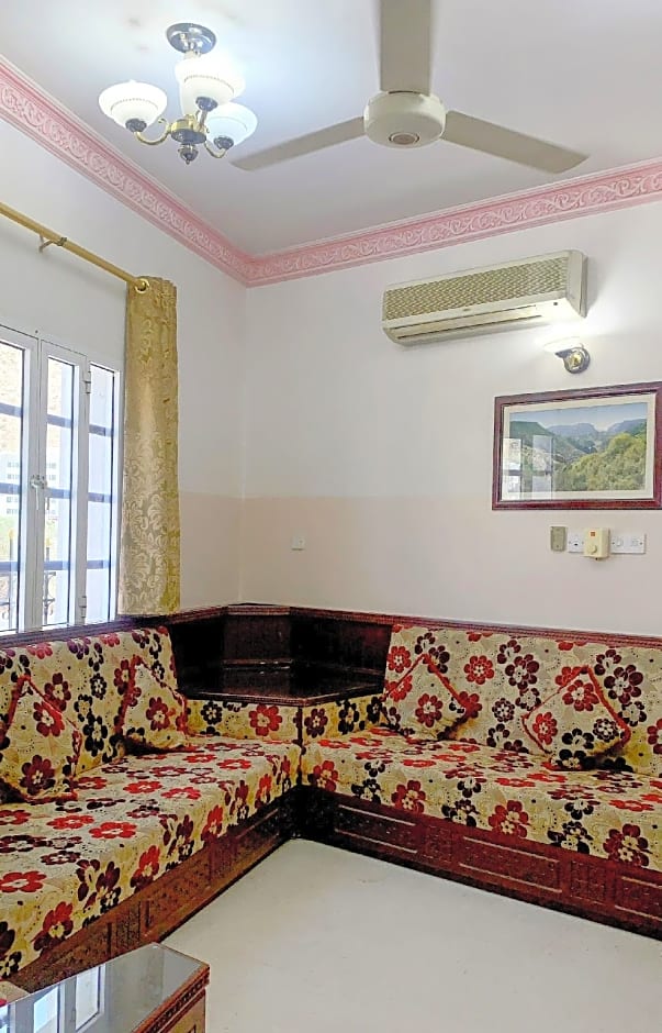 Super OYO 152 Manam 1 Hotel Apartment