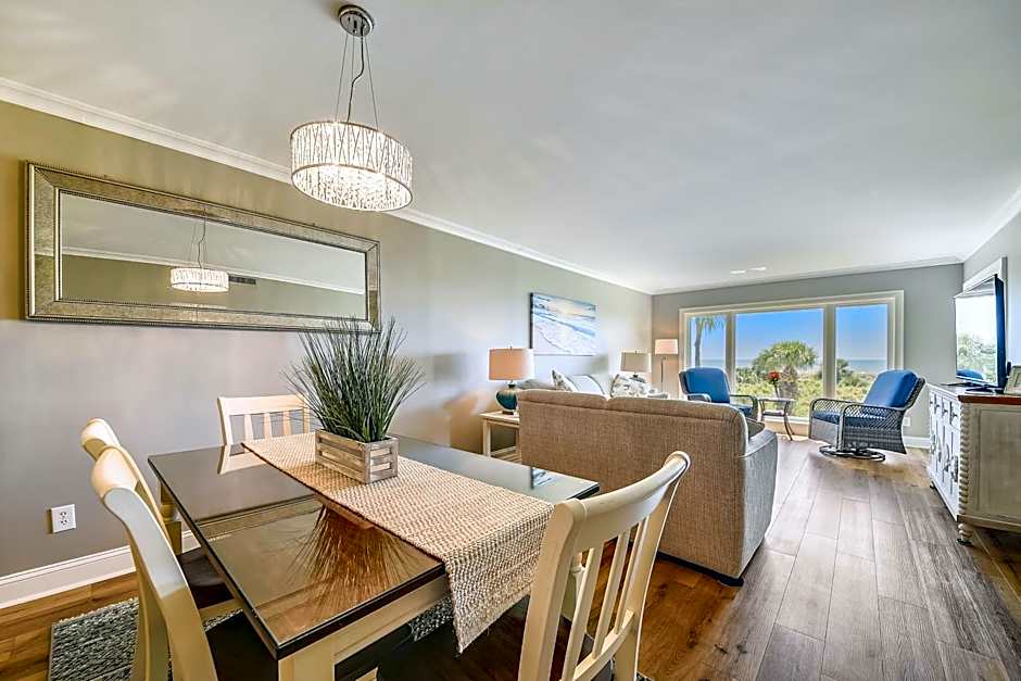 Shorewood Villa Unit 210