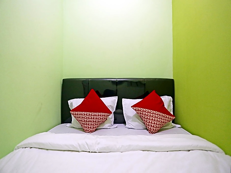 OYO 90848 J&b Rooms Bekasi