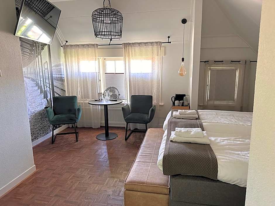 Bed and Breakfast Goes