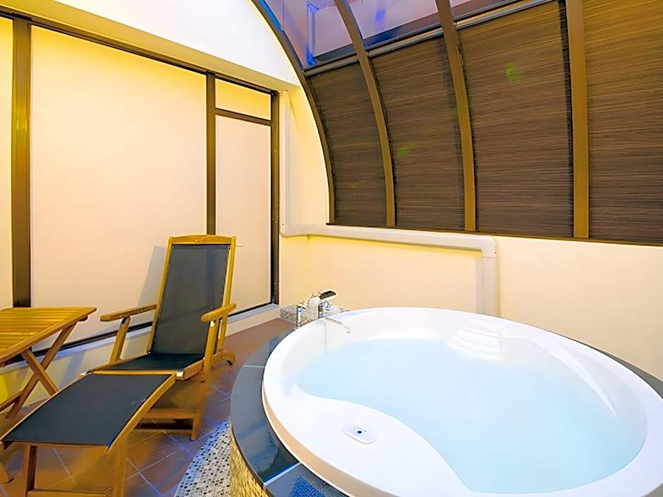 Hotel Lotus Sakai (Adult Only)