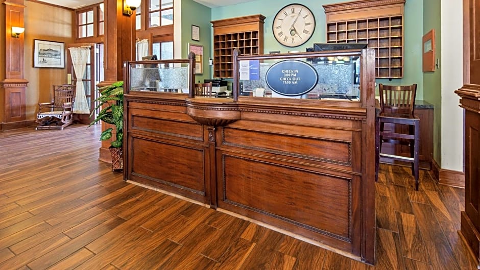 BEST WESTERN The Hotel Chequamegon