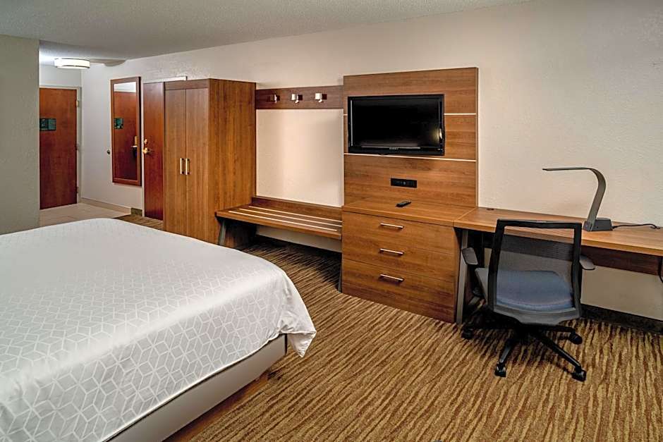 Holiday Inn Express and Suites Pikeville By IHG