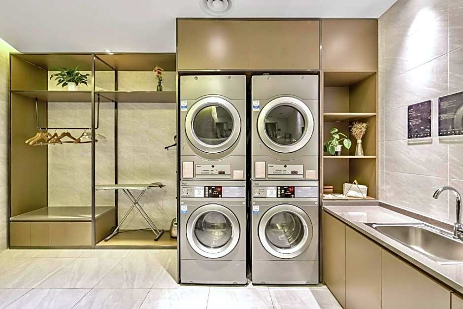 Atour Hotel Nanjing South Railway Station Baijiahu