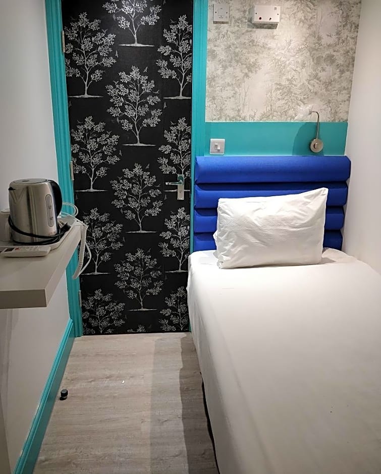 Clapham South Dudley Hotel