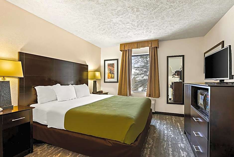 Quality Inn Traverse City