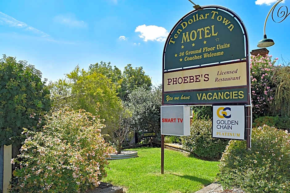 Ten Dollar Town Motel