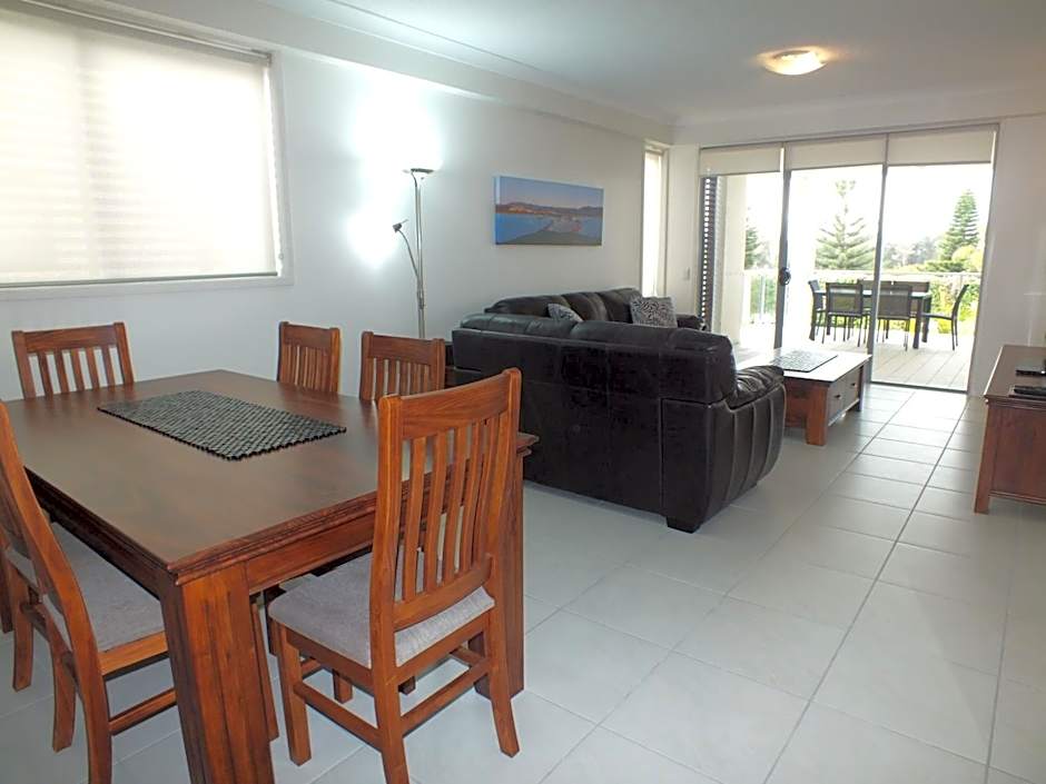 Pacific Marina Apartments