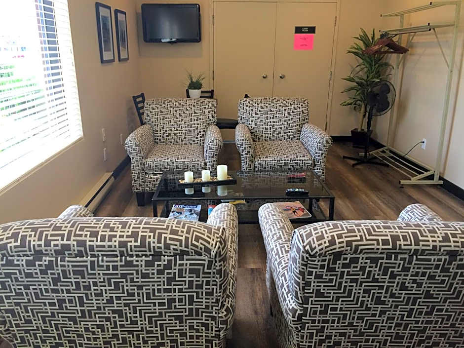 Coastal Inn Champlain